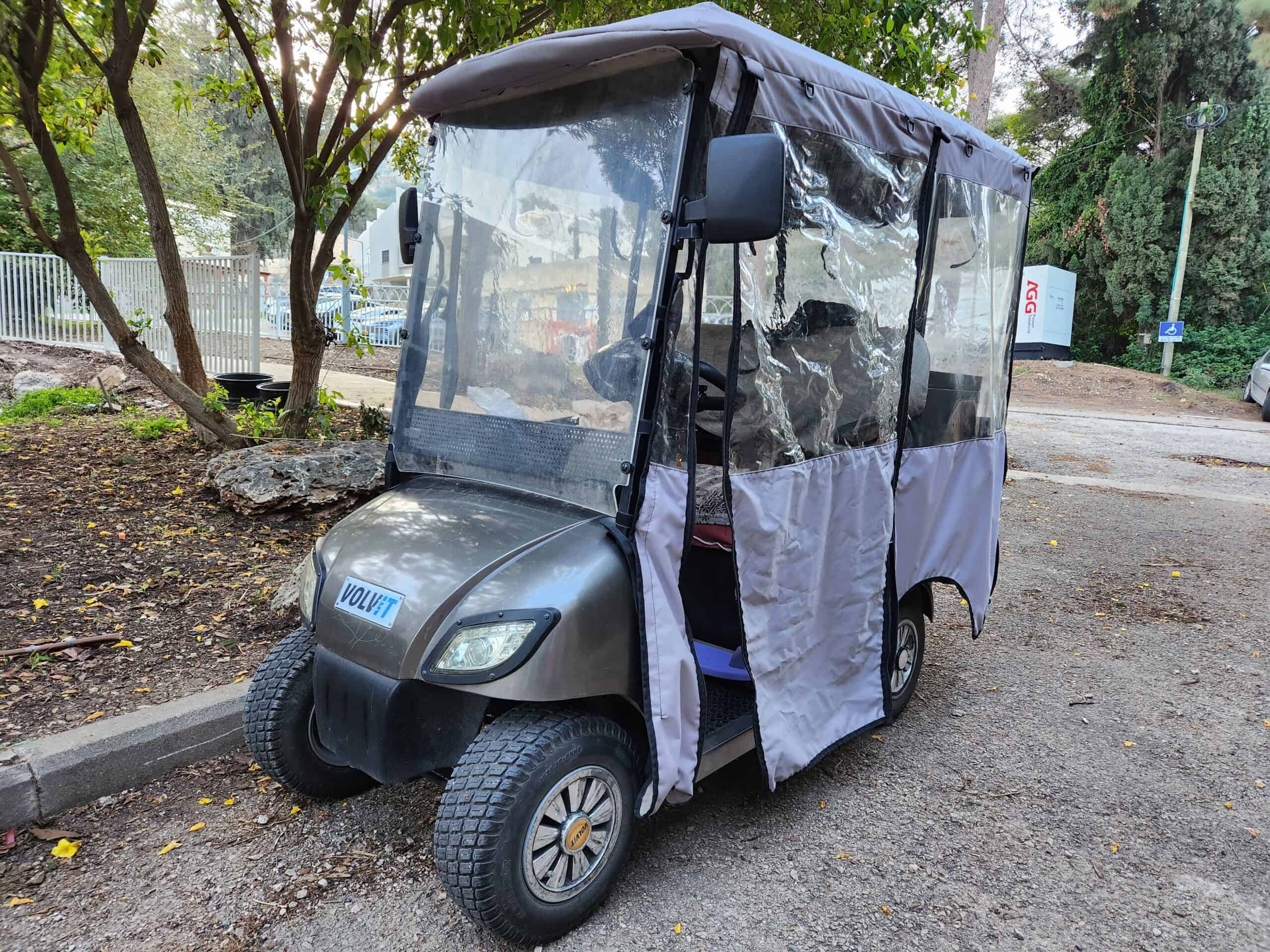 VOLVIT 4 גלגלים עם שמשה מצב מעולה