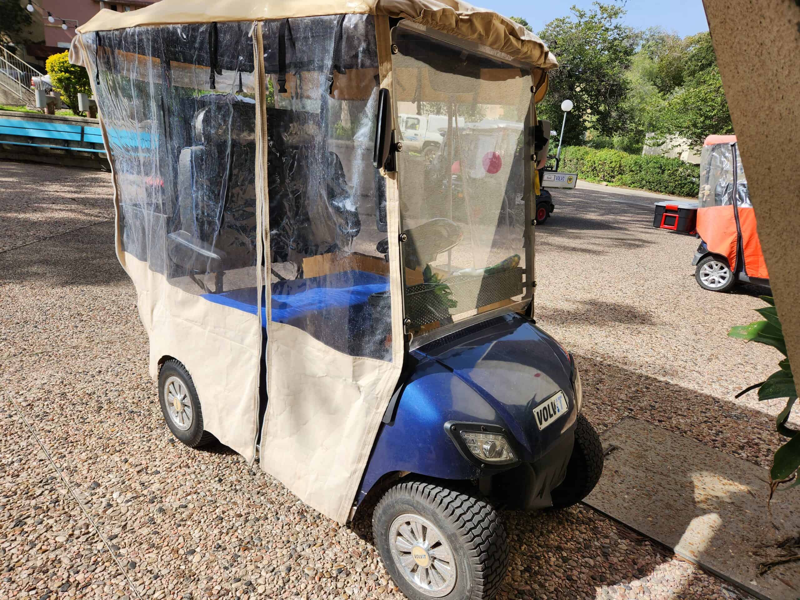 וולויט VOLVIT זוגית עם גג ושמשה