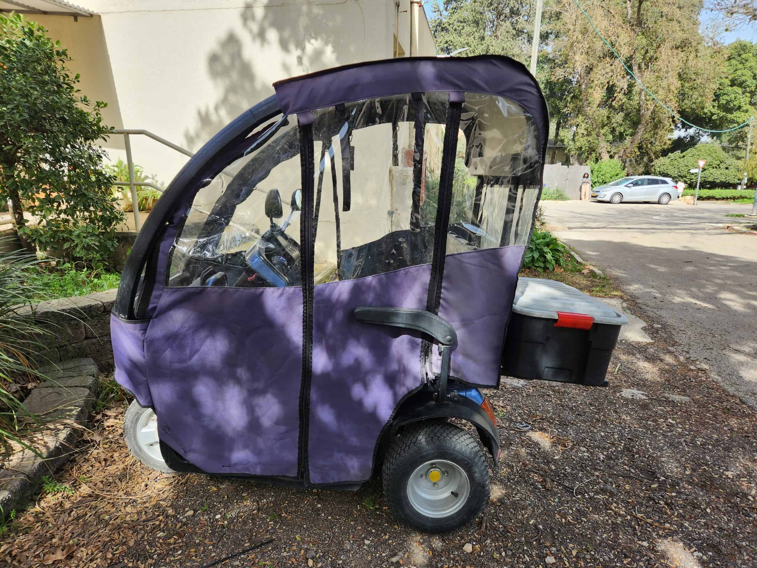 MERITS 3 גלגלים עם גג ושמשה