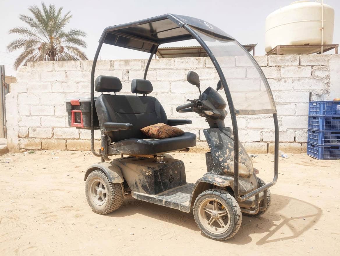 מריץ זוגית 4 גלגלים במצב טוב